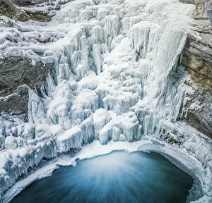 Freezing Gallery: Frozen Lower Johnston Canyon Falls in Winter, Banff National Park, Alberta, Canada