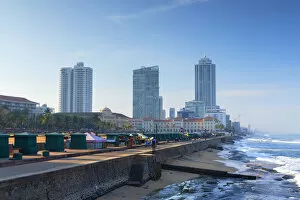 Images Dated 10th June 2019: Galle Face Green and Galle Face Beach, Colombo, Sri Lanka