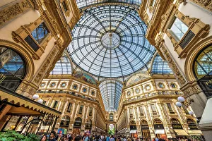 Galleria Vittorio Emanuele II shopping arcade, Milan, Lombardy, Italy