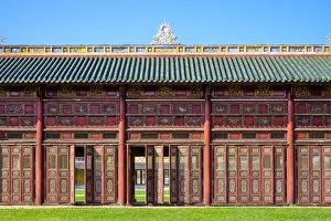Viet Nam Prints: Galleries of Can Chanh Palace in the Halls of the Mandarins