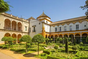 Garden of the Patio of Casa de Pilatos, Svilla, Andalusia, Spain