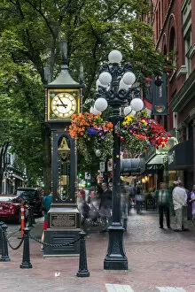 Images Dated 17th August 2016: Gastown steam clock, Vancouver, British Columbia, Canada