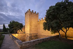 Gate of fortress wall, Alcudia, Palma de Mallorca, Mallorca, Balearic Islands, Spain