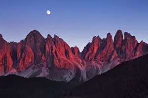 Images Dated 2nd March 2021: Geisler Peaks with full moon - Italy, Trentino-Alto Adige, South Tyrol