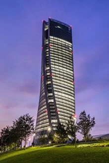 Images Dated 5th October 2017: Generali Tower or Hadid Tower, Milan, Lombardy, Italy