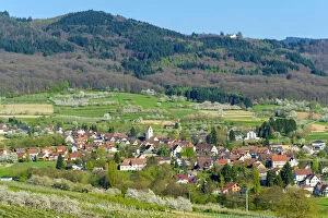 Germany, Baden-WAA┬╝rttemberg, Schliengen. The village of Obereggenen in the Eggenertal