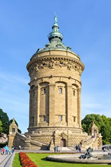Images Dated 7th July 2017: Germany, Baden-WAorttemberg, Mannheim. Friedrichsplatz and the Mannheimer Wasserturm