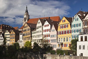 Images Dated 14th May 2015: Germany, Baden-Wurttemburg, Tubingen, old town buildings along the Neckar River