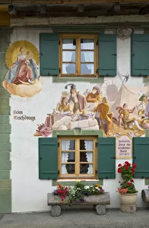 Images Dated 1st August 2008: Germany, Bavaria (Bayern), Mittenwald, LAoftlmalerei (tromp l oeil painted buildings)