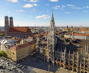 Germany, Bavaria; Munich; Marienplatz; Overview of Town Hall (Rathaus) and Frauenkirche