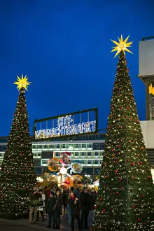 Germany, Berlin, Charlottenburg, Kurfurstendam, Europa Center, City Christmas market