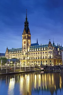 Images Dated 8th August 2011: Germany, Hamburg, City Hall (Rathaus)