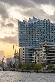 Germany, Hamburg, HafenCity. Elbphilharmonie (Elbe Philharmonic Hall) concert hall