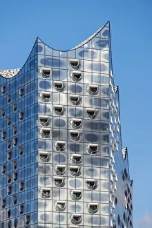 Germany, Hamburg, HafenCity. Glass facade of Elbphilharmonie (Elbe Philharmonic Hall)