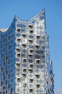 Germany, Hamburg, HafenCity. Glass facade of Elbphilharmonie (Elbe Philharmonic Hall)