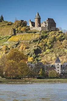 Images Dated 29th July 2015: Germany, Rheinland-Pfalz, Bacharach, Burg Stahleck Castle, autumn