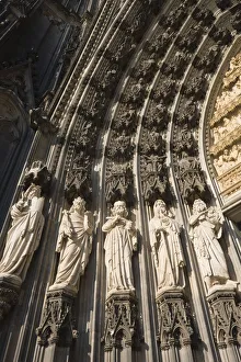 Germany, Rhineland-Westphalia, Cologne, Cologne Cathedral, Kolner Dom, front entrance
