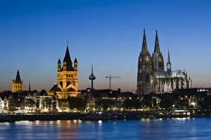 Images Dated 9th September 2008: Germany, Rhineland-Westphalia, Cologne, Cologne Cathedral and Gross St. Martin church