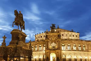 Images Dated 8th August 2011: Germany, Saxony, Dresden, Old Town, Theaterplatz, Semperoper Opera House