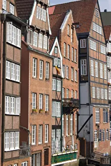 Hamburg Gallery: Germany, State of Hamburg, Hamburg, Nikolaifleet canal, warehouse buildings