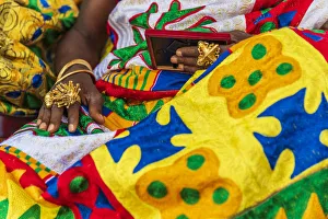Ghana, Kumasi, Akwasidae festival. Colorful dresses and gold jewellery esposed