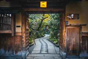 Picturesque Gallery: Gion district, Kyoto, Kyoto prefecture, Kansai region, Japan