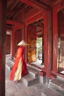 Girl wearing Ao Dai dress, Temple of Literature, Hanoi, Vietnam (MR)