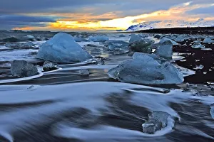 Glacial lake with icebergs Jokulsarlon, Iceland