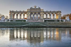 Images Dated 19th December 2019: Gloriette, Schonbrunn Palace, Vienna, Austria