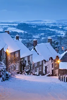 Gold Hill in Winter, Shaftesbury, Dorset, England