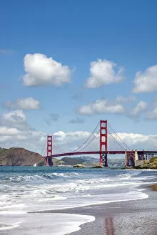 Images Dated 5th May 2017: Golden Gate bridge, San Francisco, California, USA