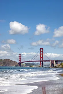 Images Dated 5th May 2017: Golden Gate bridge, San Francisco, California, USA