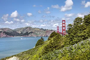 Images Dated 5th May 2017: Golden Gate bridge, San Francisco, California, USA