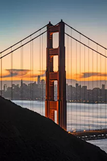 Bay Area Collection: The Golden Gate Bridge during sunrise. Marin county, San Francisco, Northern California