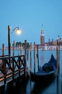 Cites Prints: Goldolas on the lagoon at twilight