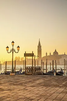 Images Dated 8th February 2023: Gondolas on the Bacino di San Marco with the Church of San Giorgio Maggiore, Venice, Veneto, Italy