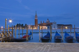 Mediteranean Country Gallery: Gondolas, St. Marks Square, Venice, Italy