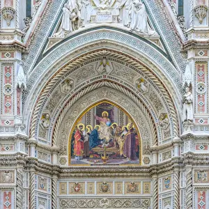 Gothic Revival facade (detail) of Florence Cathedral (Duomo di Firenze)