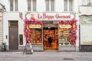 Confectionery Prints: Gourmet chocolate and confectionery shop, Brussels, Belgium