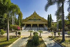 Mandalay Collection: Graduation hall for university students, Mandalay, Mandalay District, Mandalay Region