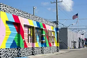Images Dated 16th December 2015: Graffiti street art in the Wynwood Art District of Miami, Florida, USA