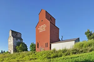 Grain Elevators Prints: Grain elevators, Creston, British Columbia, Canada