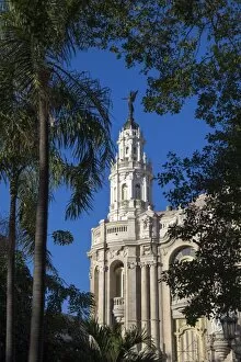 Images Dated 8th February 2015: Gran Teatro de la Habana, Parque Central, Havana, Cuba