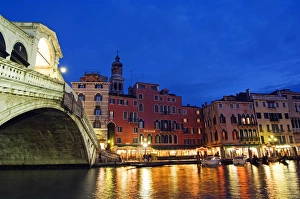 Continental Gallery: Grand Canal Ponte Di Rialto Bridge at night