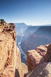 Images Dated 16th April 2021: The Grand Canyon and Colorado River from Torroweap, Grand Canyon North Rim