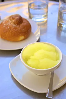 Images Dated 27th August 2014: Granita and Brioche, Noto, Sicily, Italy