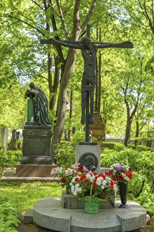 Images Dated 24th March 2016: Grave of theatre director Georgy Tovstonogov, Tikhvin Cemetery, Alexander Nevsky Lavra