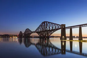 Great Britain, Scotland, Edinburgh, South Queensferry, The Forth Bridge at Dawn