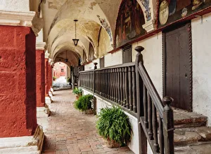 Images Dated 8th November 2017: Great Cloister, Santa Catalina Monastery, Arequipa, Peru