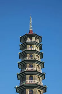 Images Dated 28th September 2018: Great Pagoda, Kew Gardens (Royal Botanic Gardens), Richmond, London, England, UK
